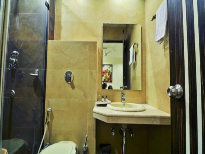 Hotel Victerrace Regency Колката Екстериор снимка